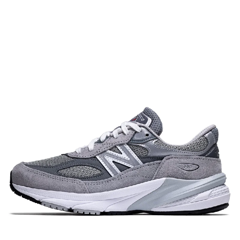 Women's New Balance Made in USA 990v6 - Grey