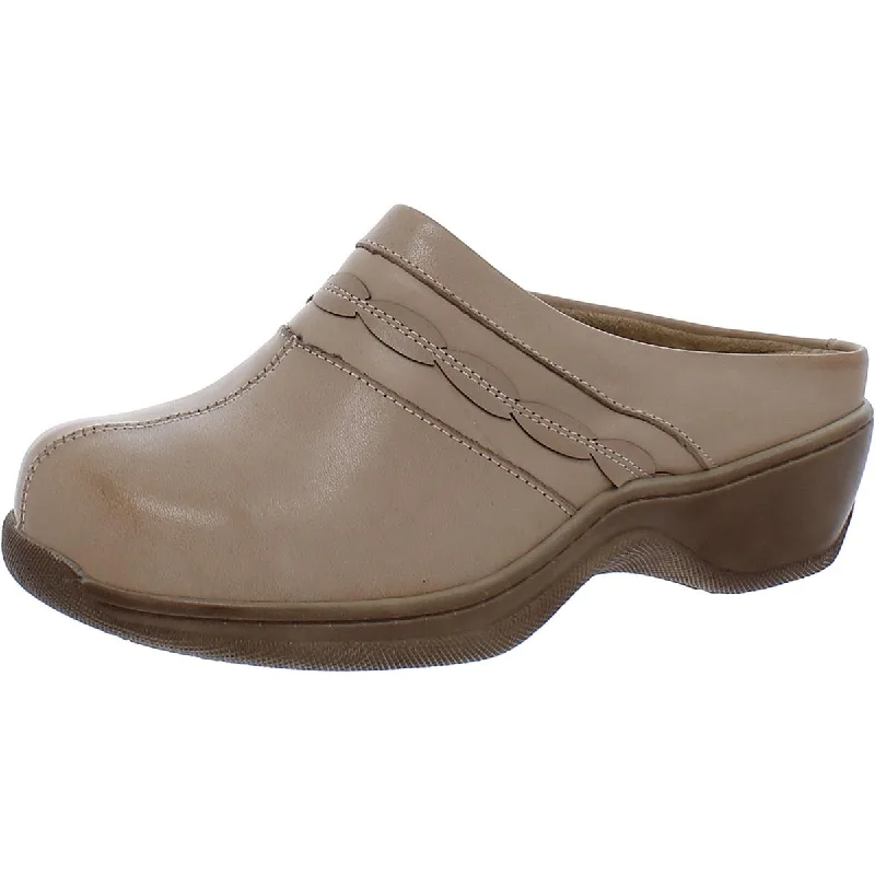 SoftWalk Womens Amber Leather Wedge Clogs